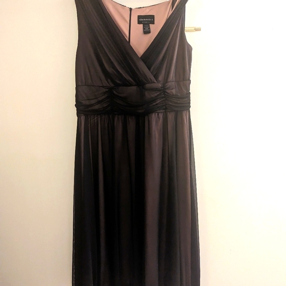 Connected Women's Embellished Zippered Sleeveless Jewel Neck Maxi Sheath Evening Dress Black Size 8
